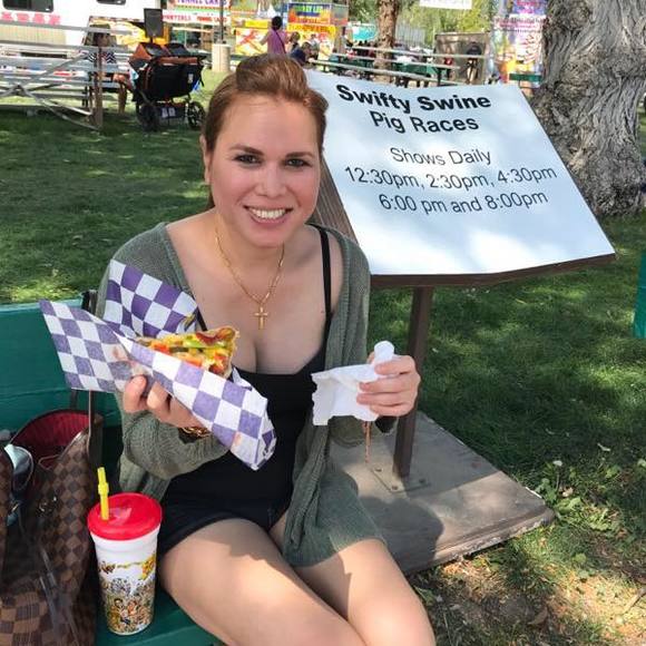 Meet your Posher, Aries - Picture 1 of 1